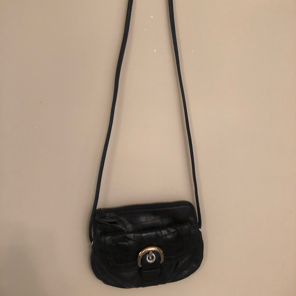 Black cross body purse